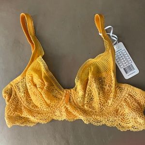 Freya Expression High Apex bra, 30D